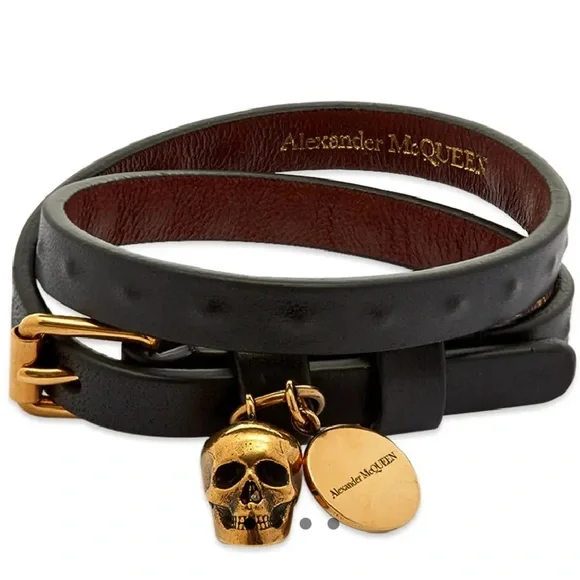 ★alexander mcqueen★ Black Skull Double Wrap Leather Bracel Alexander McQueen Double Wrap Skull Bracelet | Black | FARFETCH